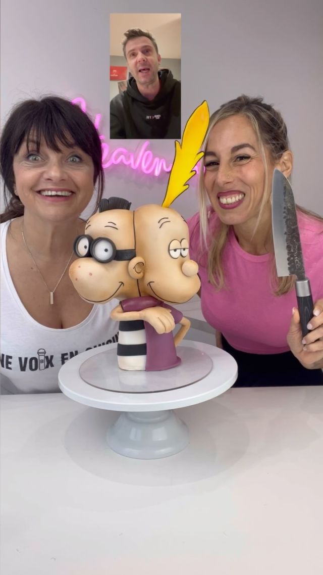 🍰 Titeuf et Manu Cake 🍰
Surprise à la fin 🤫…
Merci énormément aux talentueux @nathalie_homs et @donaldreignoux les voix respectives de Manu et Titeuf 😉!! 
Une super collaboration !! 
#titeuf #cake #doublagevoix #doublage #bd #fun #facecake #anime